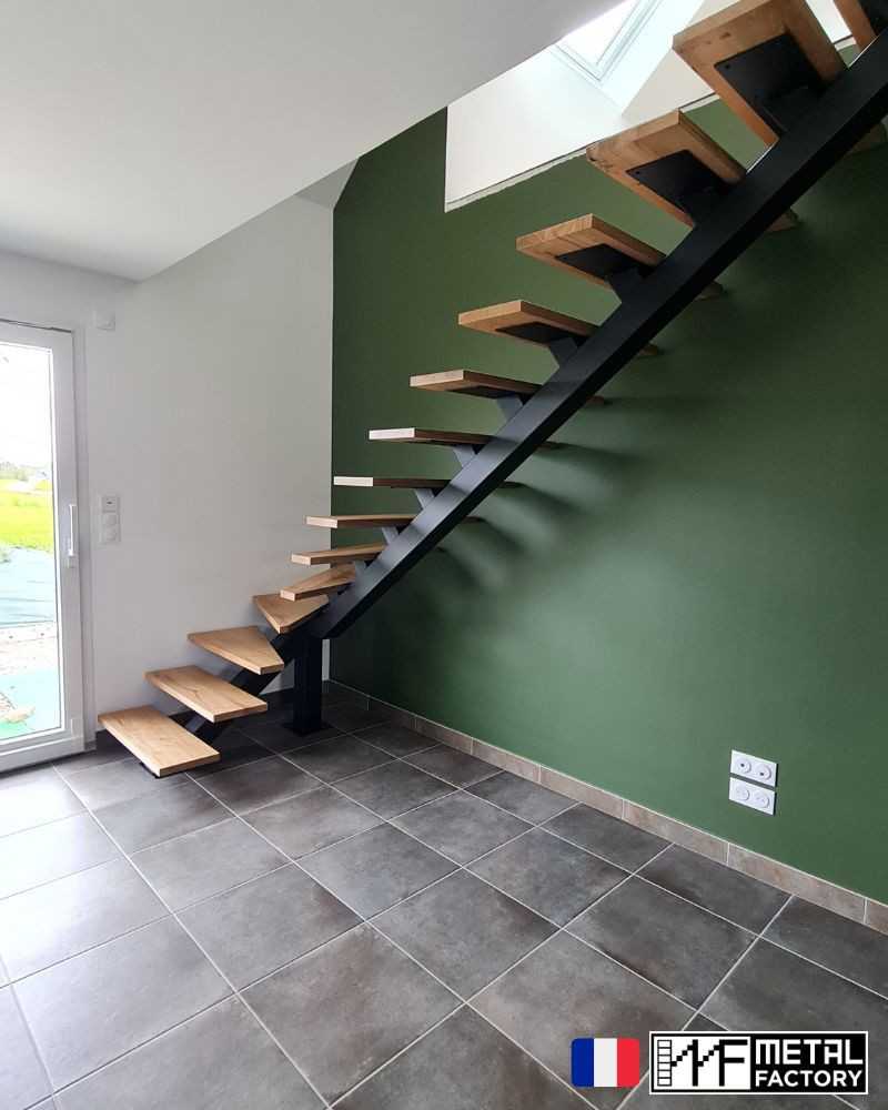 escalier métal et bois LOFT METAL 1/4 tournant bas droit escalier métal et bois LOFT METAL 1/4 tournant bas droit