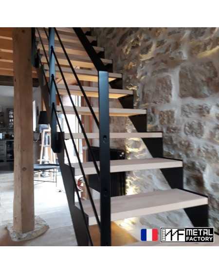 exemple de marches en hêtre massif lamellé collé épaisseur 40 mm - finition aspect blanchi solid'oil snow blanchon